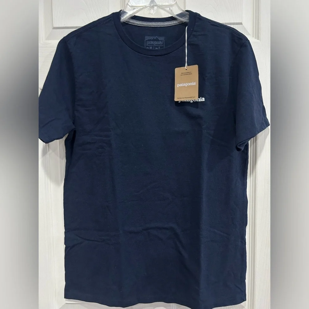 Patagonia Men's Small Fitz Roy Icon Responsibili-Tee T-Shirt New Navy Blue NWT